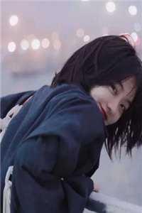 来到女性主导的世界英语