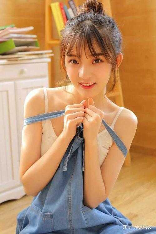 穿书成八零女配