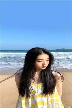 藏蓝给人的感觉