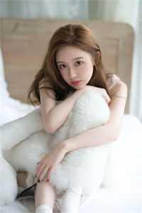 女主叫季清窈